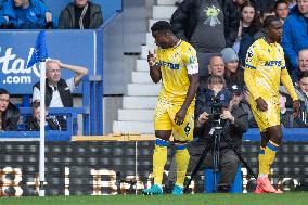 Everton FC v Crystal Palace FC - Premier League