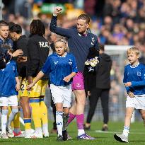 Everton FC v Crystal Palace FC - Premier League