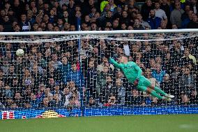 Everton FC v Crystal Palace FC - Premier League