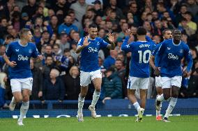 Everton FC v Crystal Palace FC - Premier League