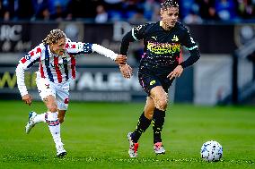 Willem II Tilburg v PSV - Eredivisie