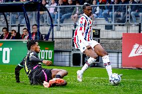 Willem II Tilburg v PSV - Eredivisie