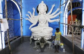 Under Water Metro Model Pandal In West Bengal, Kolkata, India - 28 Sep 2024