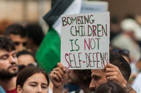 Sit-in For A Stop To Israeli Bombing In Lebanon