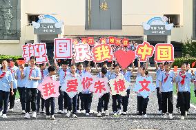 Chinese Celebrate National Day in Taicang