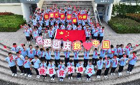 Chinese Celebrate National Day in Taicang