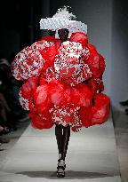 PFW - Comme Des Garcons Runway