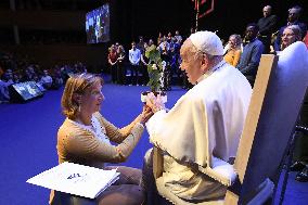 Pope Francis Meets The Students Of Louvain University - Belgium