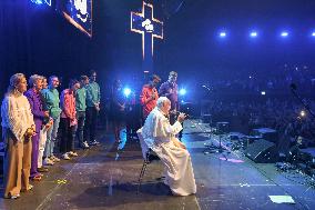 Pope Francis Surprise Visit To Hope Happening Youth Event - Brussels