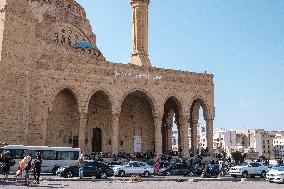 Hundreds Of Thousands Refugees Flee Southern Lebanon