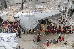 People Get Food Relief In Jabalia Refugee Camp - Gaza