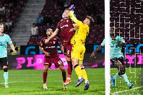 CFR Cluj v UTA Arad - Romanian Superliga