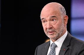 Pierre Moscovici On Dimanche En Politique - Paris