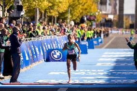 Ethiopian Runners Dominate The 50th Berlin Marathon