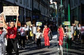 Casas Para Viver Protests