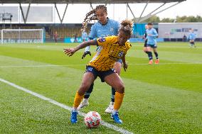 Manchester City v Brighton & Hove Albion - Barclays Women's Super League