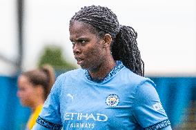 Manchester City v Brighton & Hove Albion - Barclays Women's Super League