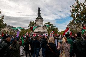 Protest In Support Of Palestinian And Lebanese People - Paris