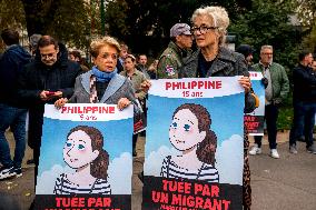 Tribute To 19 Years Old Student Killed - Paris