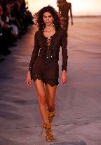 PFW - Isabel Marant Runway