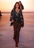 PFW - Isabel Marant Runway