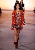 PFW - Isabel Marant Runway