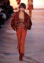 PFW - Isabel Marant Runway