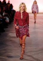 PFW - Isabel Marant Runway