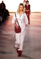 PFW - Isabel Marant Runway