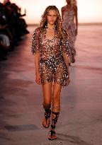 PFW - Isabel Marant Runway