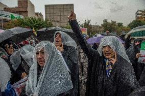 Iranians Mourn Nasrallah - Tehran