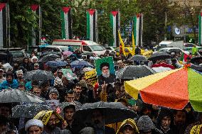 Iranians Mourn Nasrallah - Tehran