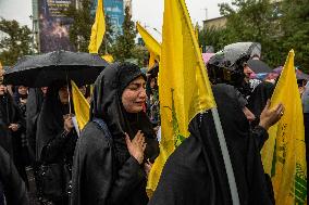 Iranians Mourn Nasrallah - Tehran