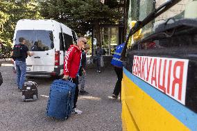 Civilians Evacuated From Pokrovsk - Donetsk Region