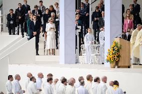 Pope Francis Leads Mass At King Baudouin Stadium - Brussels