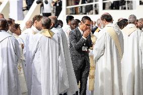 Pope Francis Leads Mass At King Baudouin Stadium - Brussels