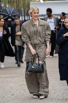 PFW - Arrivals At Stella McCartney Show NB