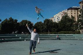 Collective Kite Flight In Santander