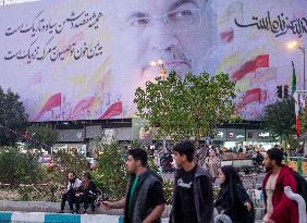 Daily Life In Iran And The Shadow Of Hassan Nasrallah's Death By Israel