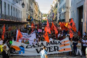 Manifestation Casas Para Viver In Lisbon, Portugal