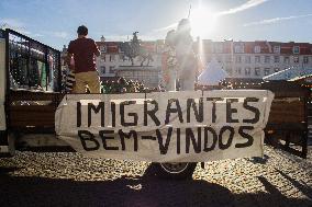 Manifestation Casas Para Viver In Lisbon, Portugal