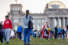 Berlin Celebrates The 50th Edition Of The Marathon