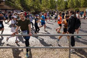 Berlin Celebrates The 50th Edition Of The Marathon