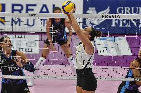 International Trophie ''Una Squadra Per Un Sorriso'':  Final 1°-2° Reale Mutua Fenera Chieri '76 V VakifBank Spor Kulubu