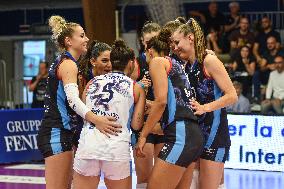 International Trophie ''Una Squadra Per Un Sorriso'':  Final 1°-2° Reale Mutua Fenera Chieri '76 V VakifBank Spor Kulubu