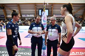 International Trophie ''Una Squadra Per Un Sorriso'':  Final 1°-2° Reale Mutua Fenera Chieri '76 V VakifBank Spor Kulubu