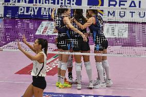 International Trophie ''Una Squadra Per Un Sorriso'':  Final 1°-2° Reale Mutua Fenera Chieri '76 V VakifBank Spor Kulubu