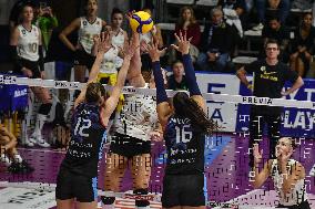 International Trophie ''Una Squadra Per Un Sorriso'':  Final 1°-2° Reale Mutua Fenera Chieri '76 V VakifBank Spor Kulubu