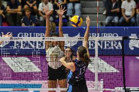 International Trophie ''Una Squadra Per Un Sorriso'':  Final 1°-2° Reale Mutua Fenera Chieri '76 V VakifBank Spor Kulubu