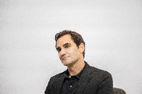 Roger Federer At UNIQLO Press Conference - Paris